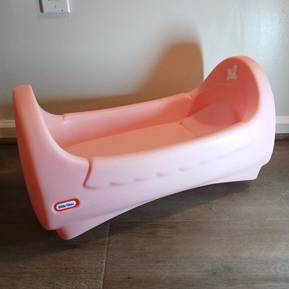 Little Tikes Baby Doll 22” Cradle Bassinet Crib
